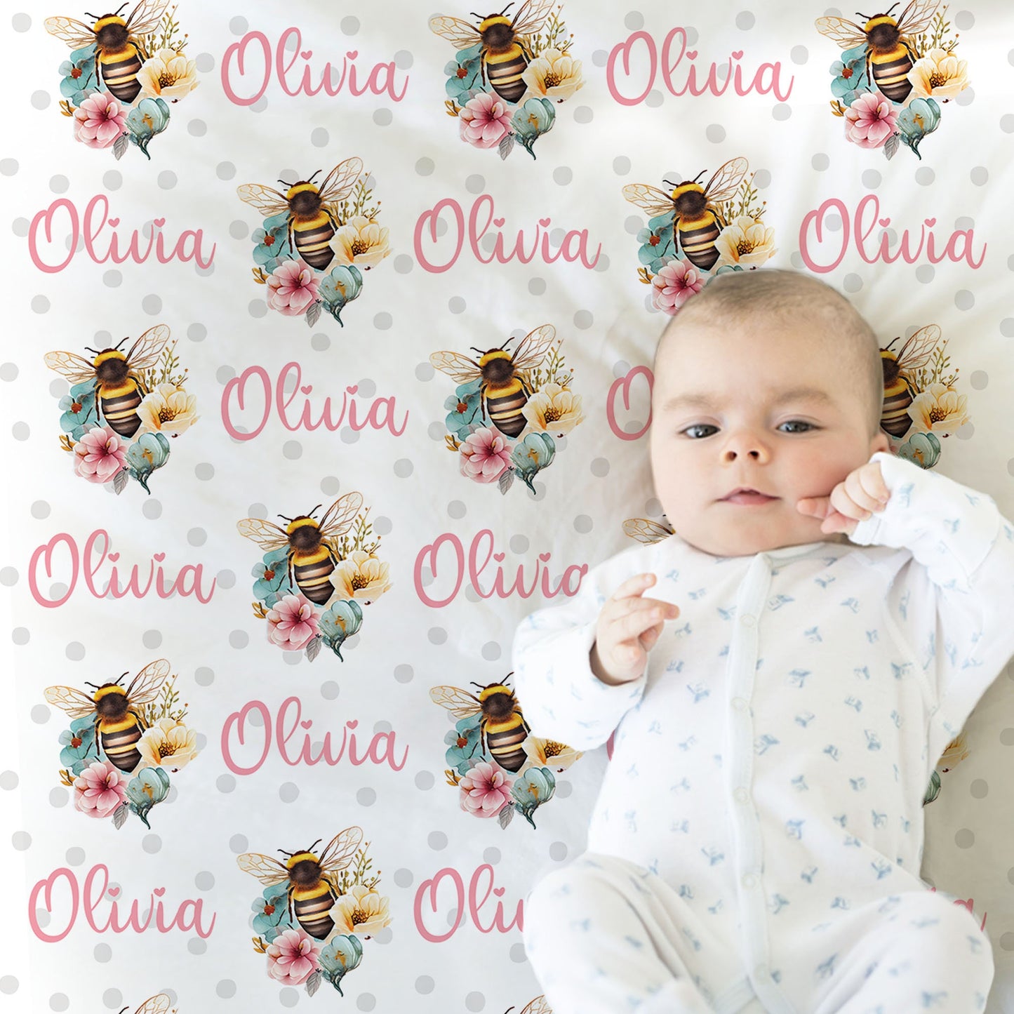 Floral bee baby girl blanket, flower bee newborn swaddle blanket with name, floral bumble bees baby girl gift, personalized baby blanket bee